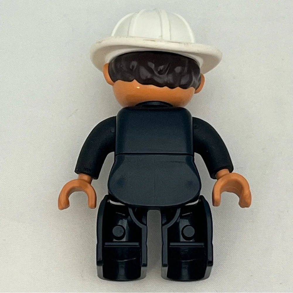 Set Of 11 Lego Duplo Figures From Various Sets Construction Worker Pilot Kids